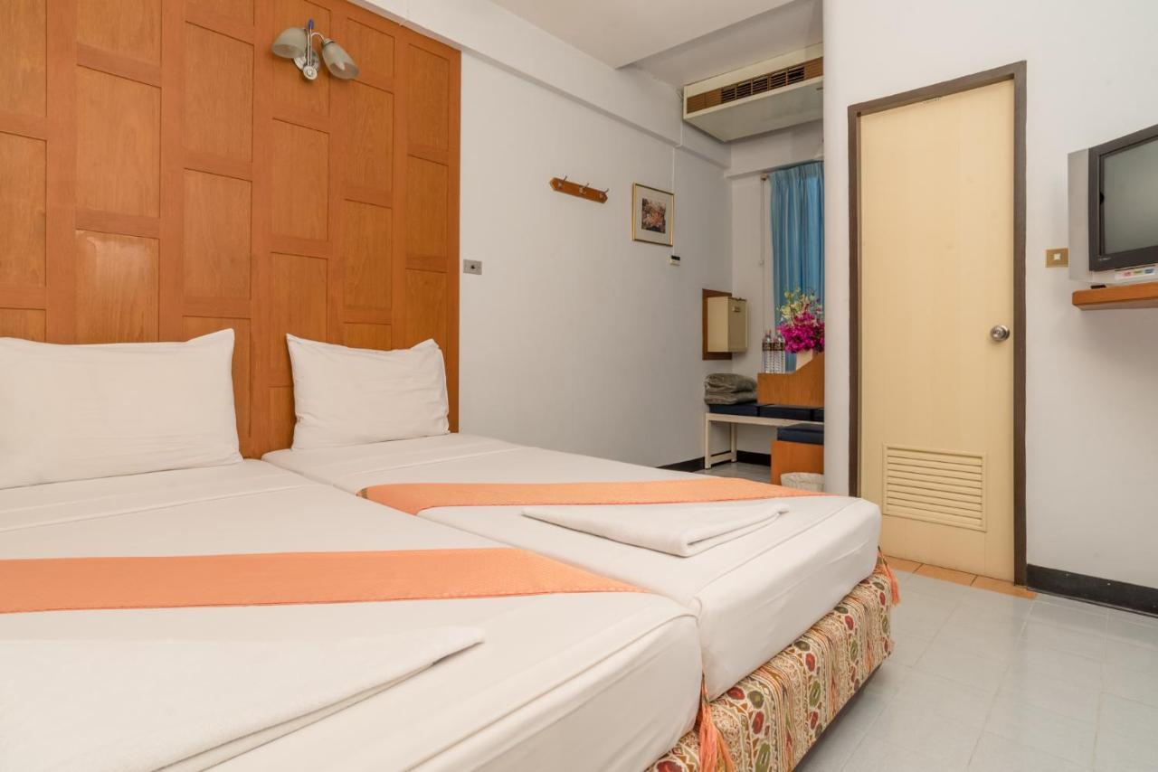 New Siam 1 Guest House Bangkok Buitenkant foto